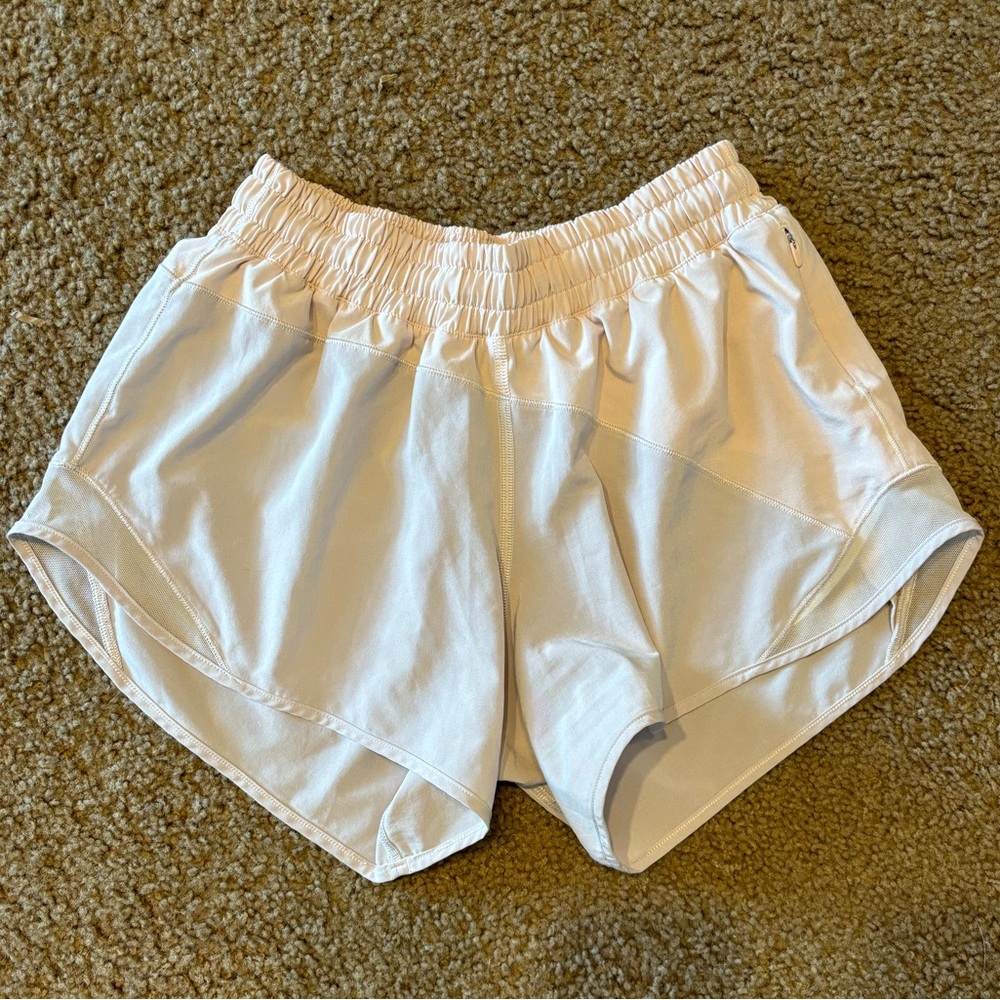 Lululemon Hotty Hot Shorts Butter Pink / Light Chrome Size 4
